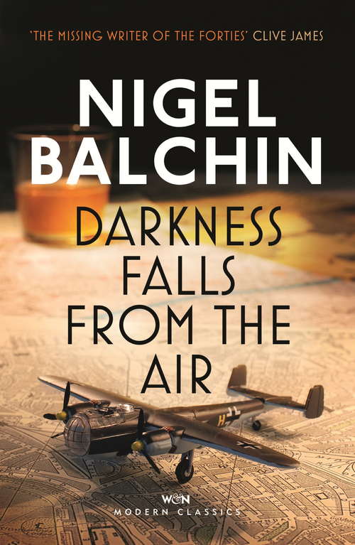 Book cover of Darkness Falls from the Air (Sven Hassel War Classics)
