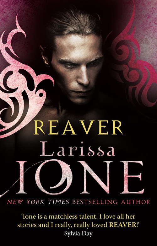 Book cover of Reaver: Number 6 in series (Demonica Novel #10)