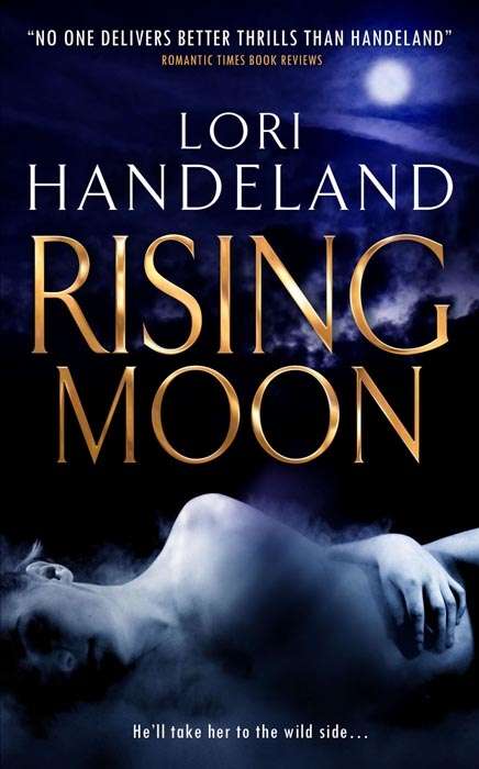Book cover of Rising Moon: A Nightcreature Novel (The Nightcreature series #6)