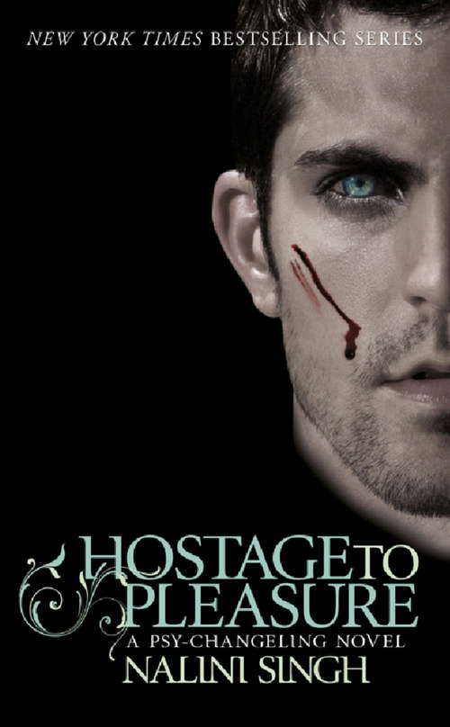 Book cover of Hostage to Pleasure: Book 5 (The Psy-Changeling Series #5)