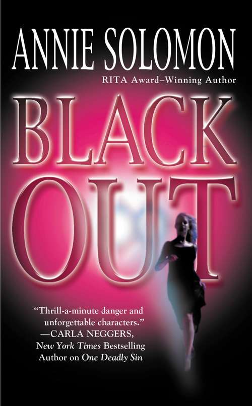 Book cover of Blackout (Thorndike Basic Ser.)