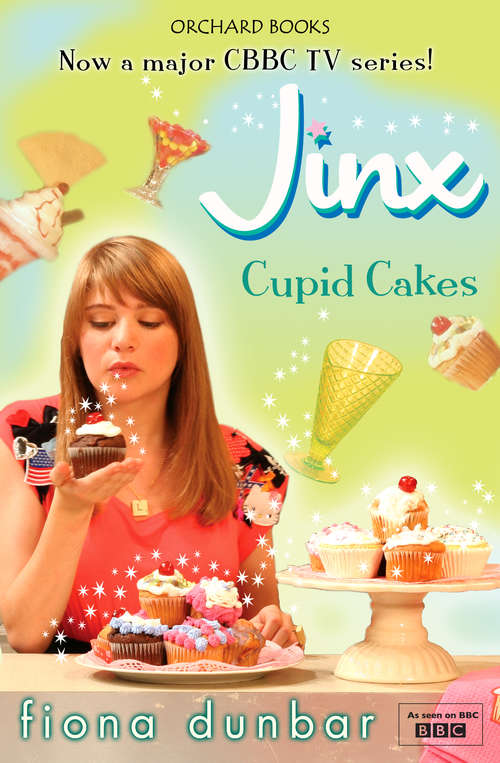 Book cover of Cupid Cakes: Book 2 (The Lulu Baker Trilogy #2)