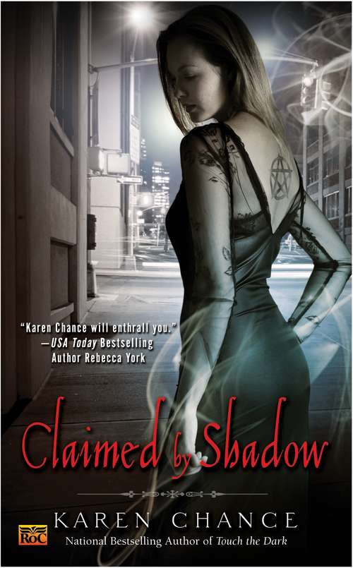 Book cover of Claimed By Shadow (Cassie Palmer Ser. #2)