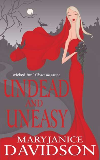 Book cover of Undead And Uneasy: Number 6 in series (Undead/Queen Betsy #6)