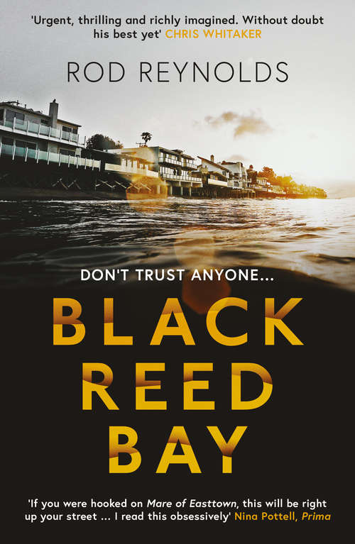 Book cover of Black Reed Bay (Detective Casey Wray #1)