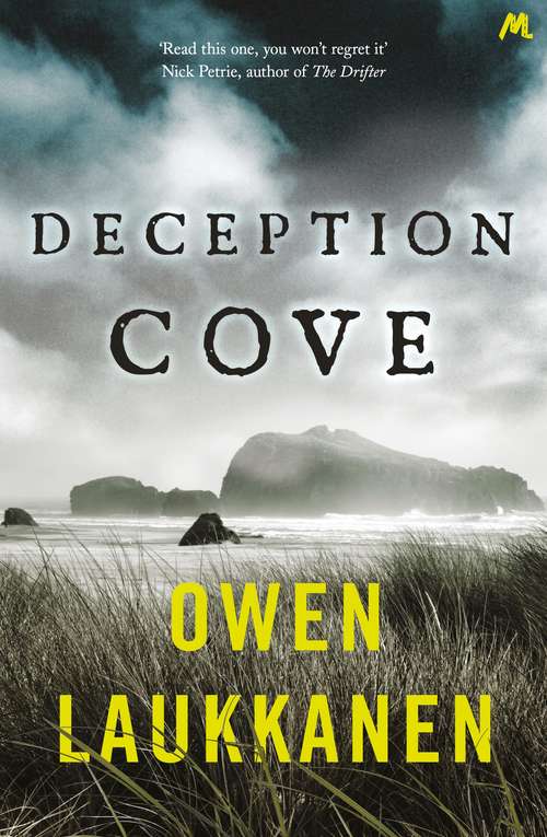 Book cover of Deception Cove: A gripping and fast paced thriller (Neah Bay Book 1 Ser. #1)